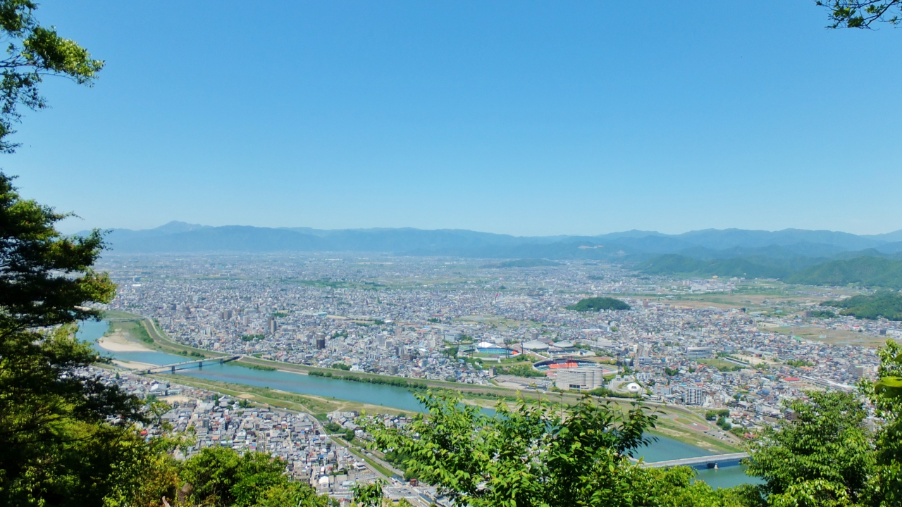 町並みを上空から